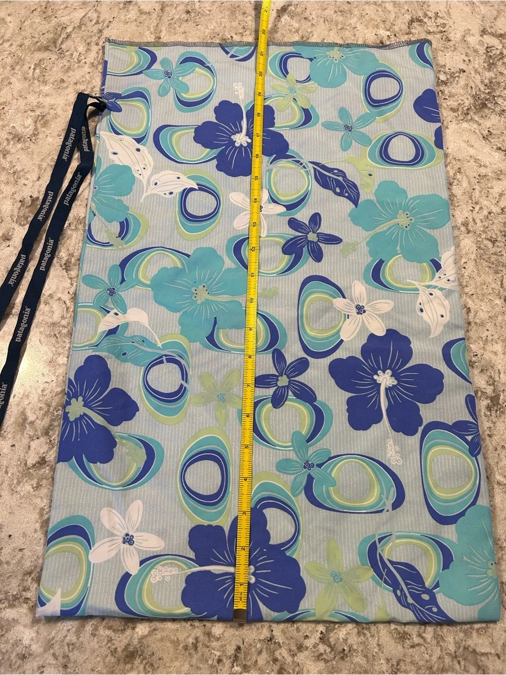 Patagonia Floral Drawstring Bag in Blue, Teal, White